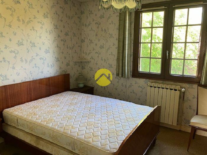 Beau terrain avec vue