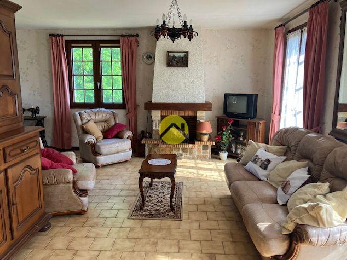 Beau terrain avec vue