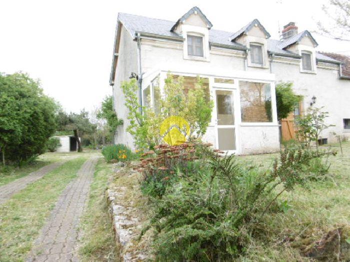 Belle maison de pierres restaurée.