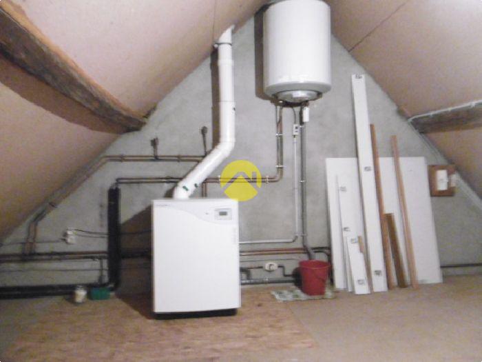 Belle maison de pierres restaurée.