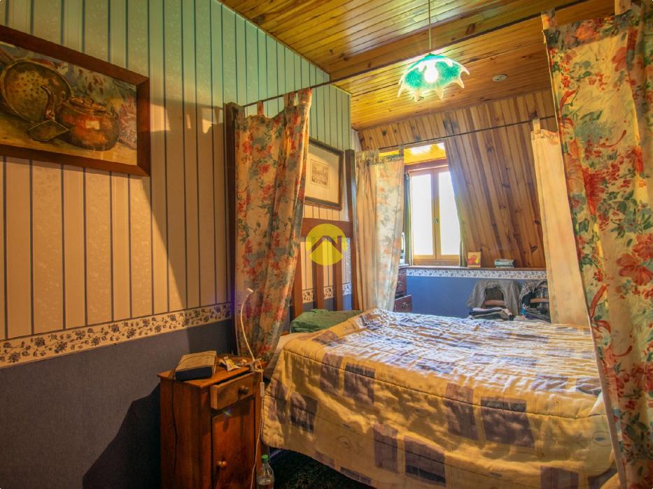 Maison rénovée avec hangar