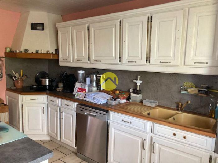 Pavillon sur s/-sol  3 Ch