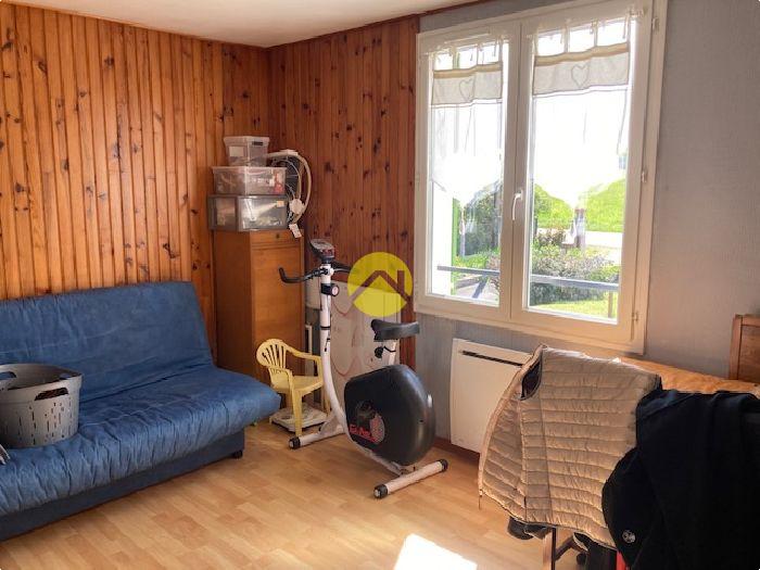 Pavillon sur s/-sol  3 Ch