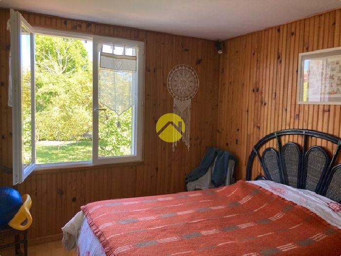 Pavillon sur s/-sol  3 Ch