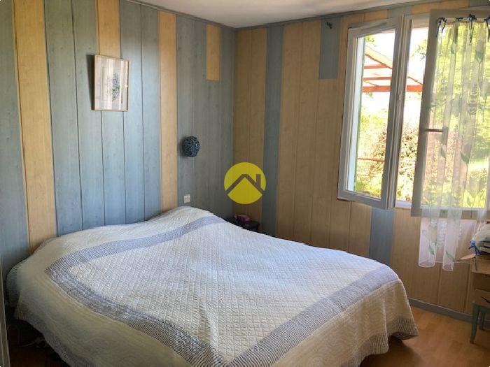 Pavillon sur s/-sol  3 Ch