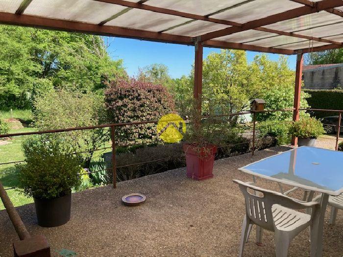 Pavillon sur s/-sol  3 Ch