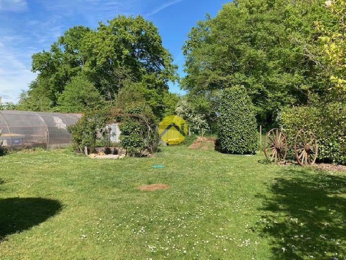 Pavillon sur s/-sol  3 Ch