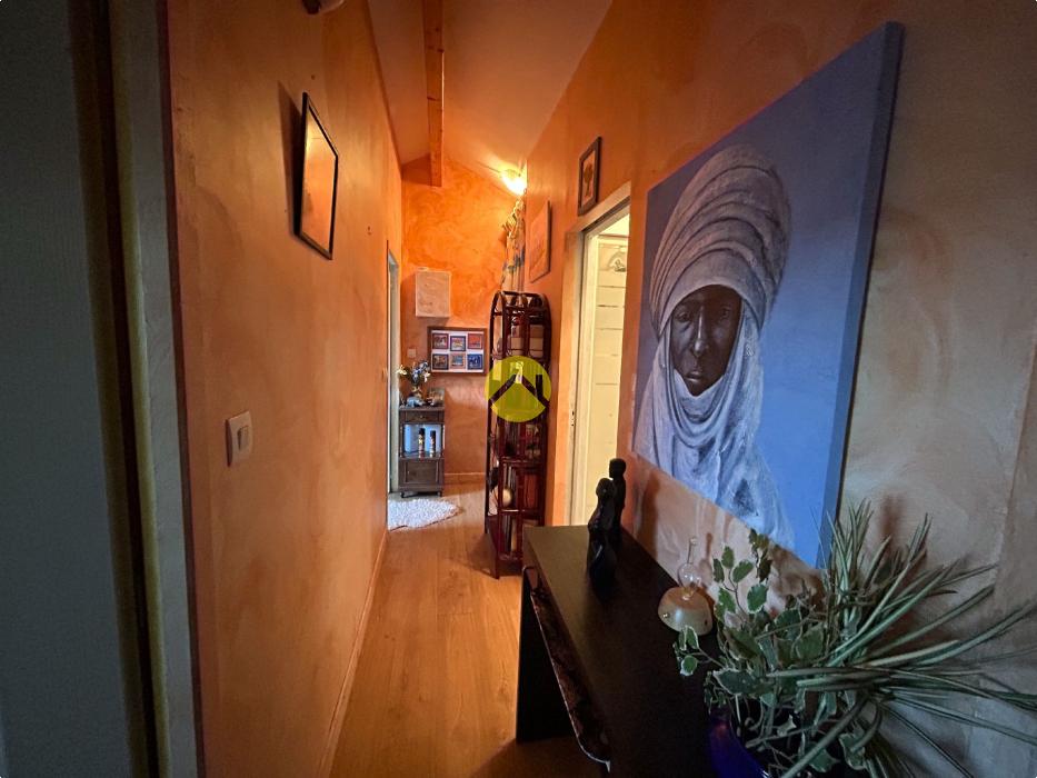 MAISON RENOVEE VUE A LA CAMPAGNE