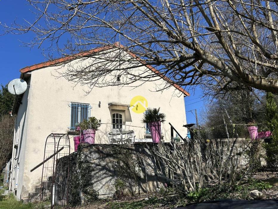 MAISON RENOVEE VUE A LA CAMPAGNE