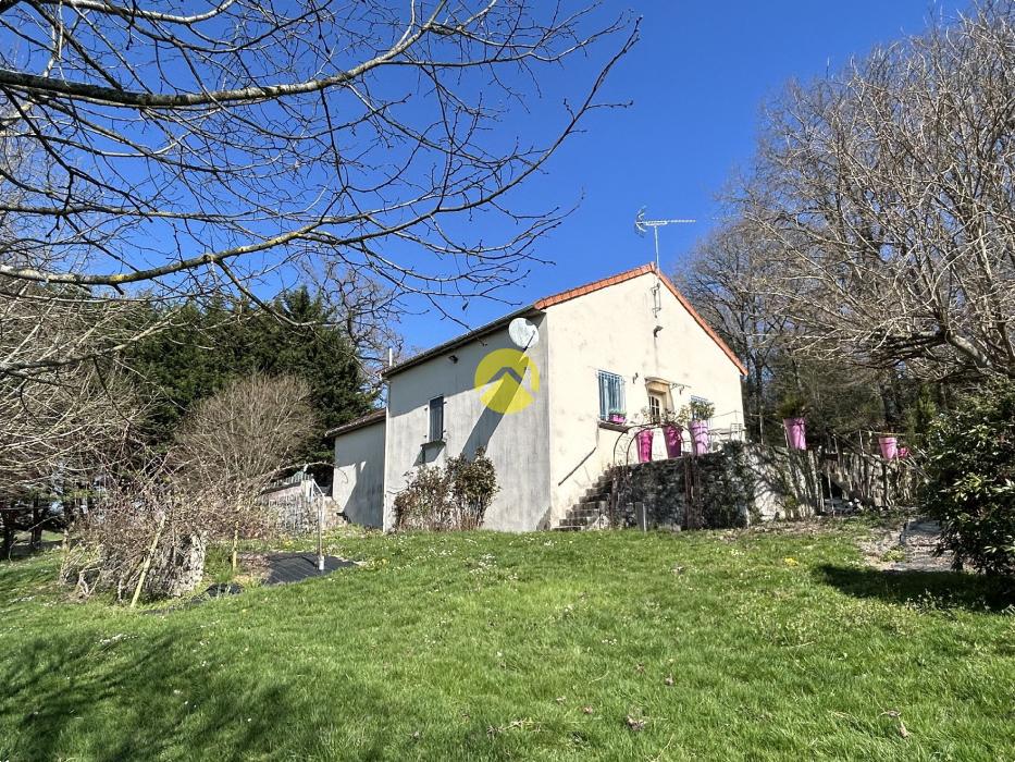 MAISON RENOVEE VUE A LA CAMPAGNE