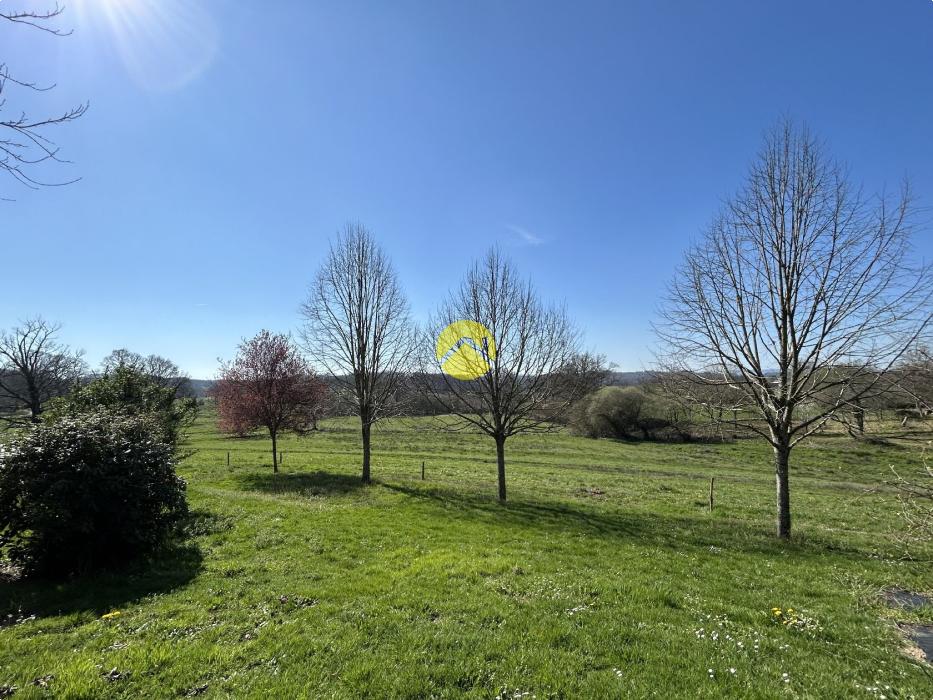 MAISON RENOVEE VUE A LA CAMPAGNE