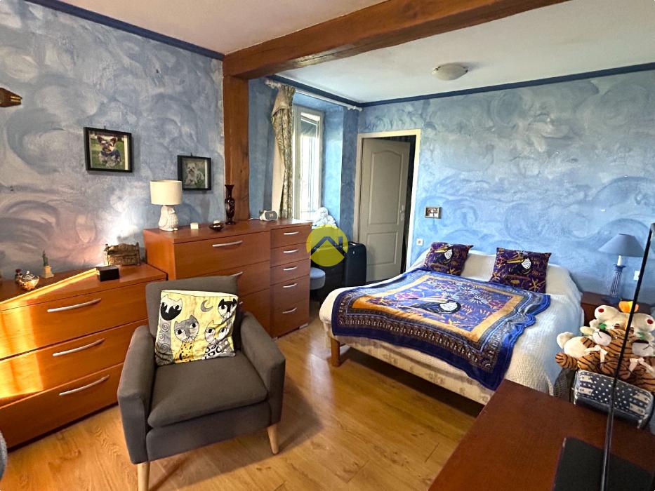 MAISON RENOVEE VUE A LA CAMPAGNE