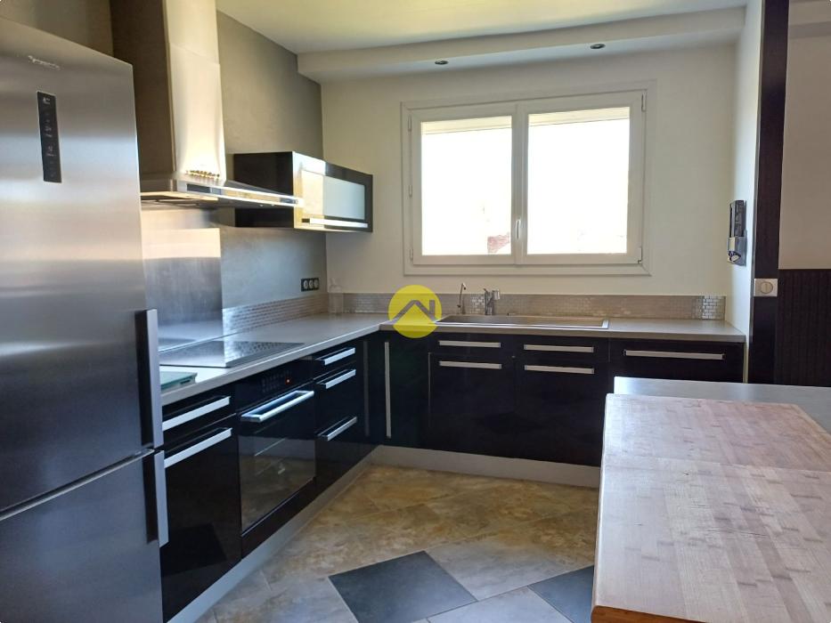 Maison 150 M2 Terrasse garage