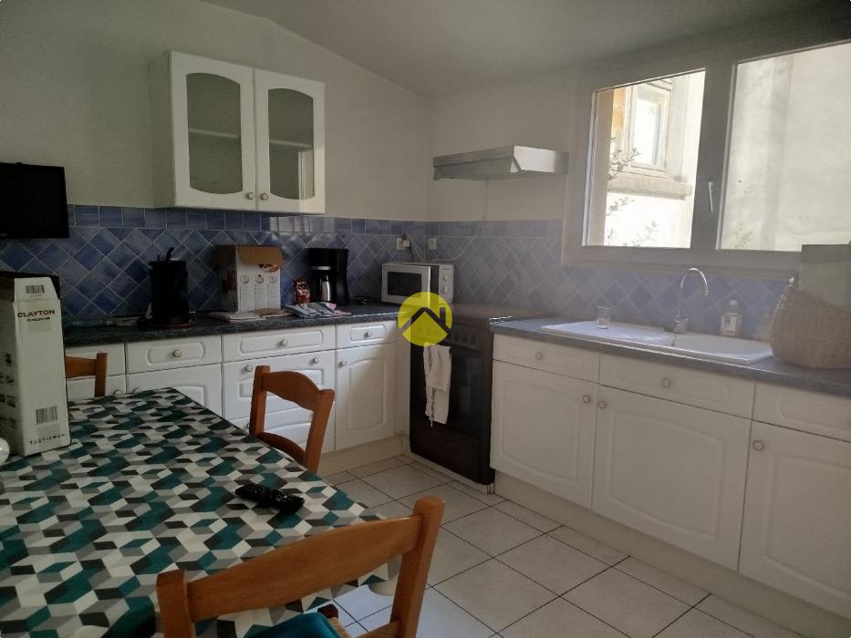 Local commercial libre d'activité