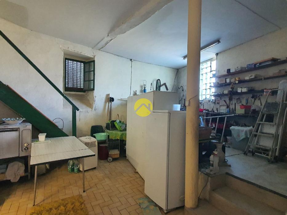 Maison de bourg avec garage 