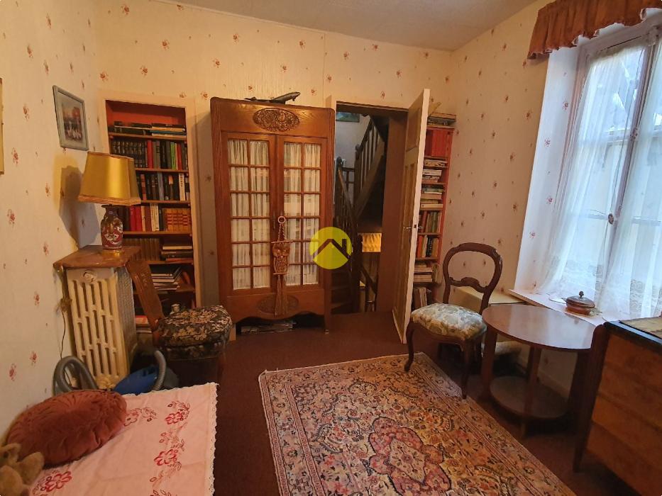 Maison de bourg avec garage 