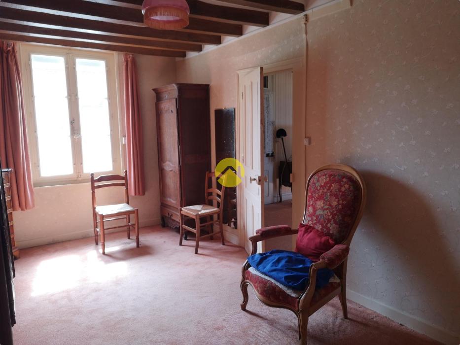 MAISON AVEC DEPENDANCE