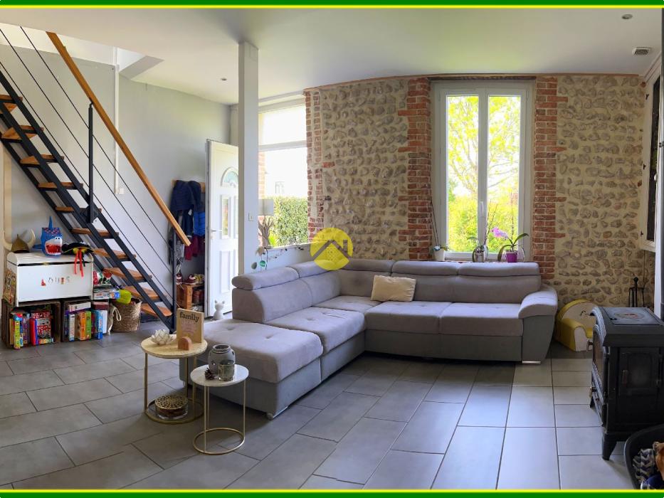 MAISON 4 CHAMBRES ET DEPENDANCES