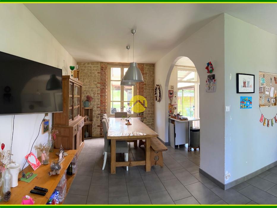 MAISON 4 CHAMBRES ET DEPENDANCES