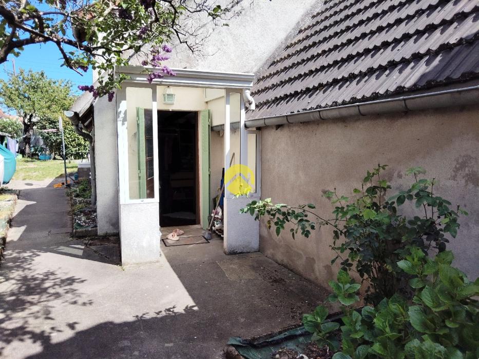 BELLE MAISON EN CENTRE VILLE 