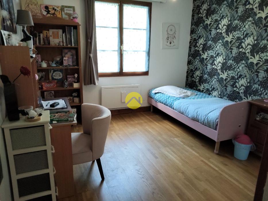 BELLE MAISON EN CENTRE VILLE 