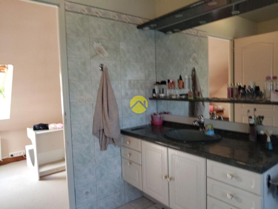 BELLE MAISON EN CENTRE VILLE 