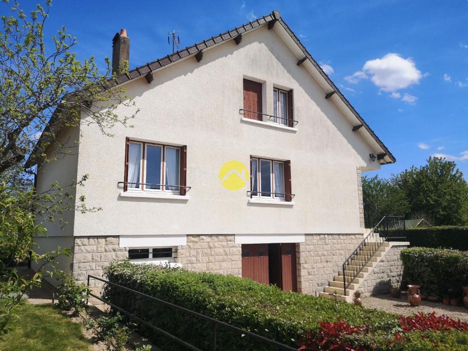 PAVILLON FONCTIONNEL AVEC SOUS-SOL 
