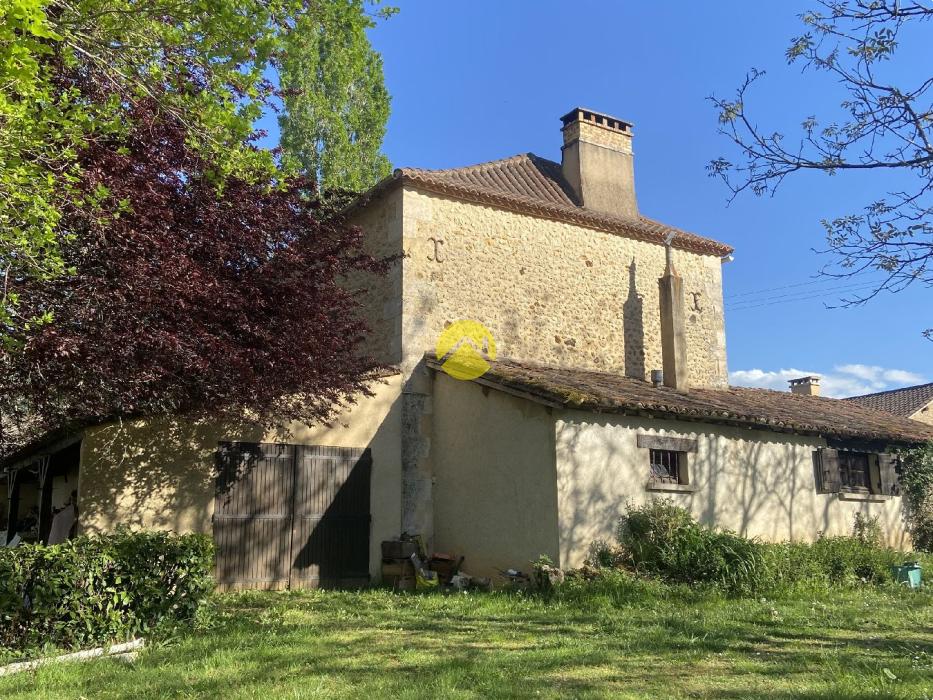 Belle maison en pierre