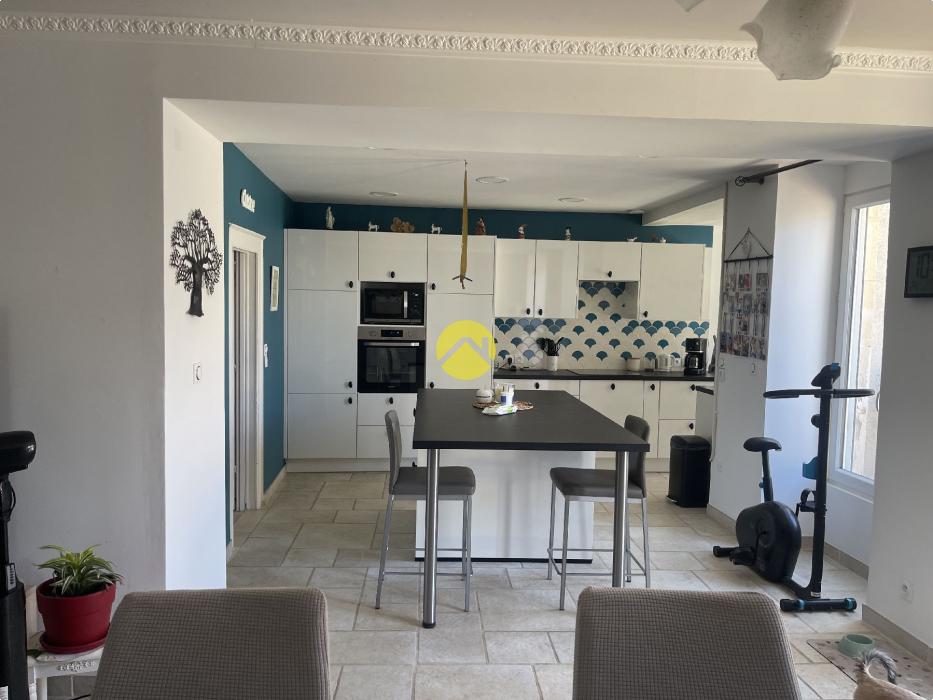 MAISON DE 5 PIECES CLES EN MAIN