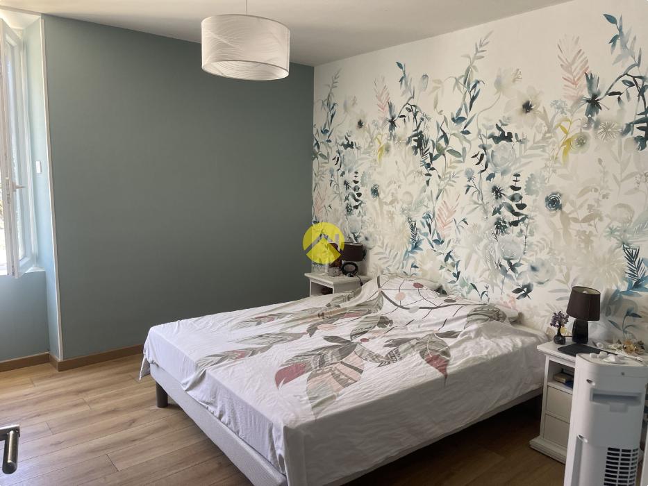 MAISON DE 5 PIECES CLES EN MAIN
