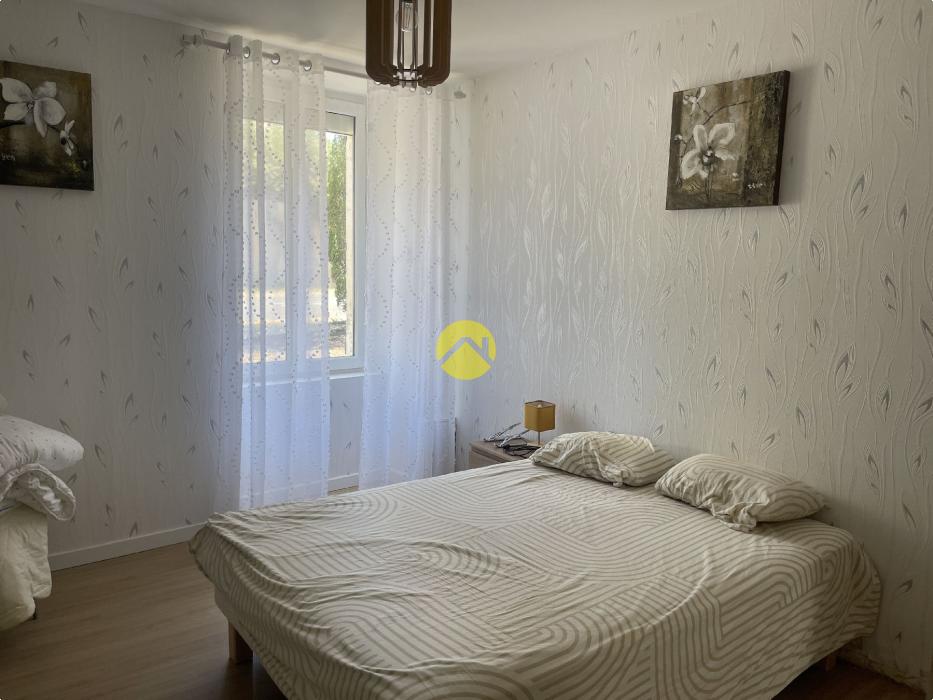 MAISON DE 5 PIECES CLES EN MAIN