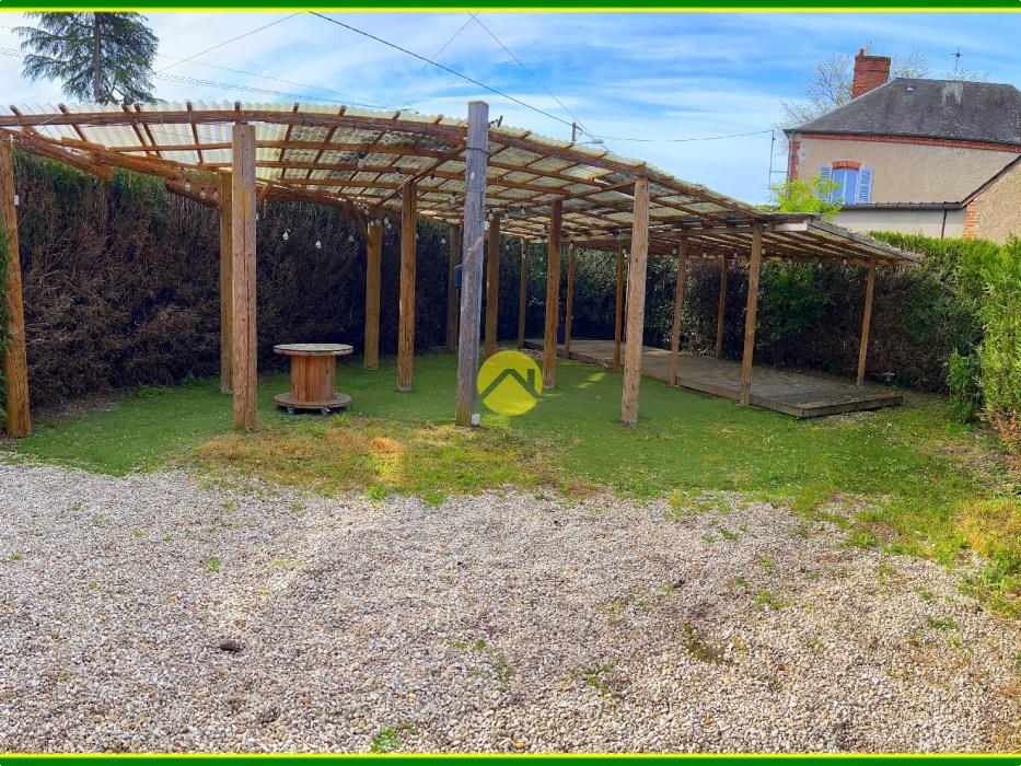 Maison 4 Chambres + Local