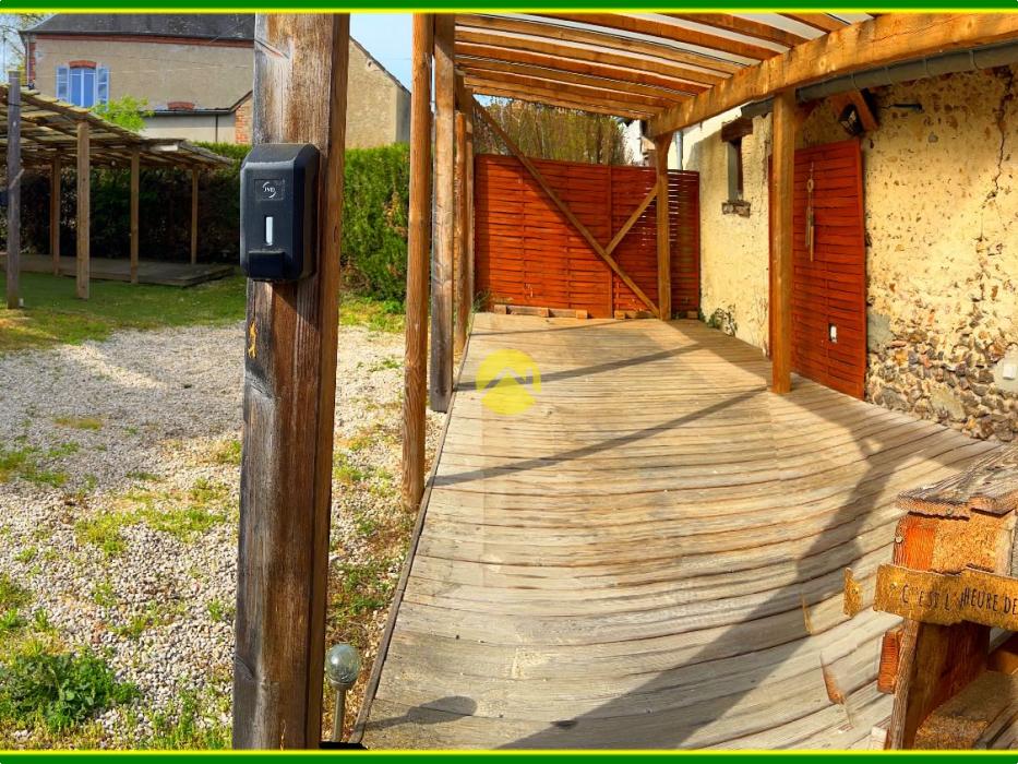 Maison 4 Chambres + Local