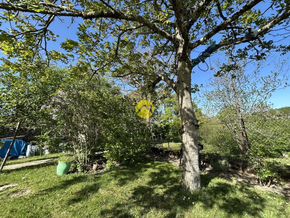 MAISON DE BOURG HABITABLE DE SUITE