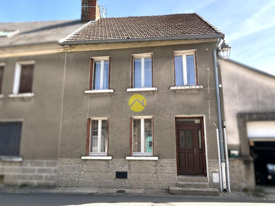 MAISON DE BOURG HABITABLE DE SUITE