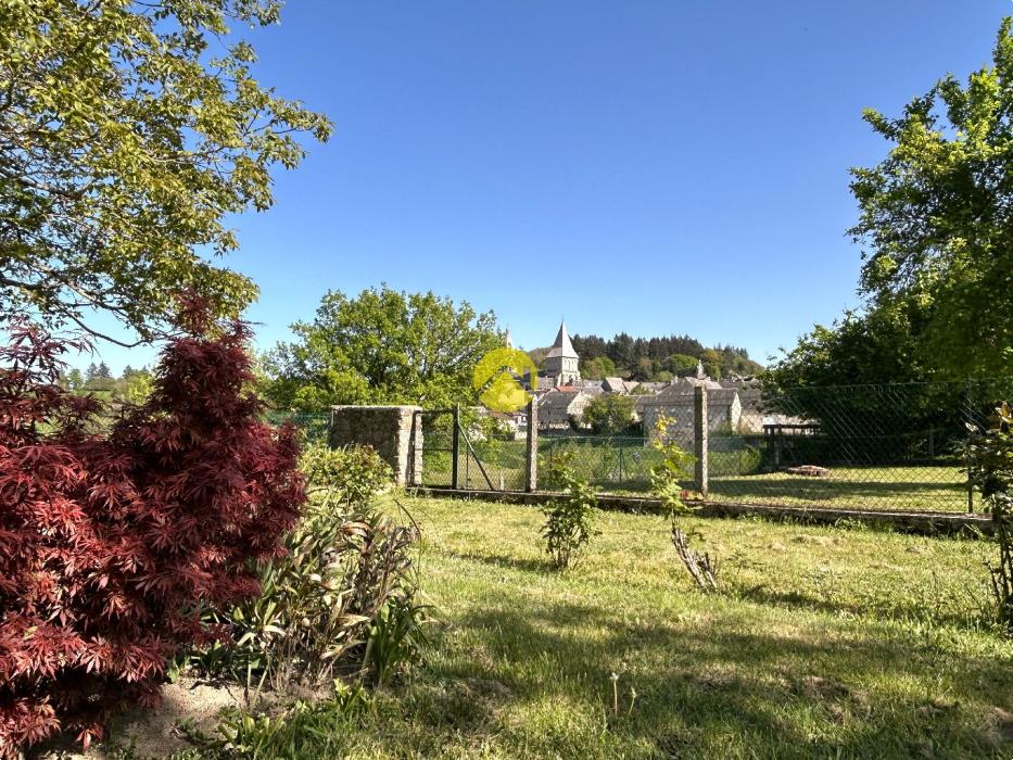 MAISON DE BOURG HABITABLE DE SUITE