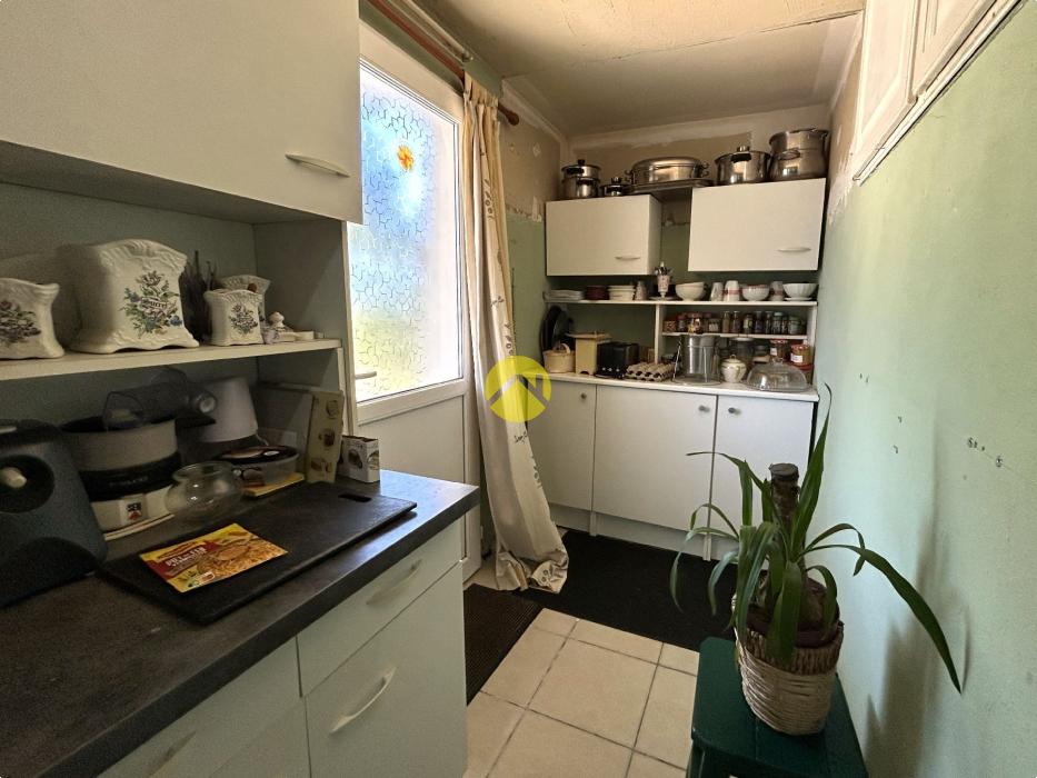 MAISON DE BOURG HABITABLE DE SUITE