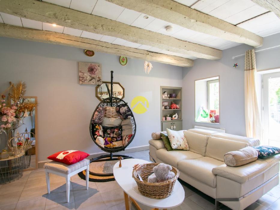 Maison de ville 2ch au calme