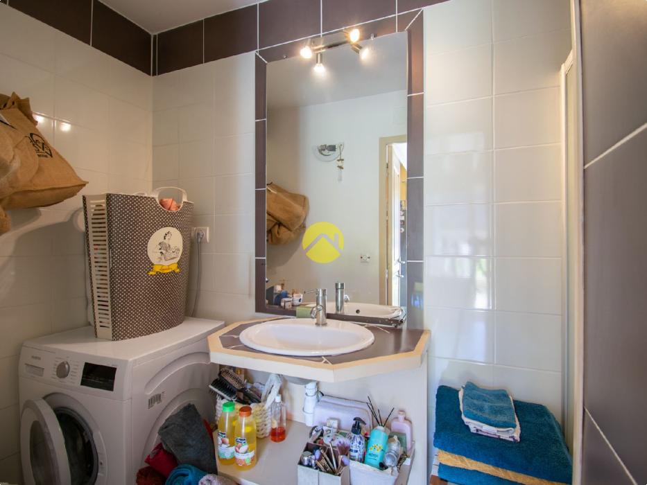 Maison de ville 2ch au calme