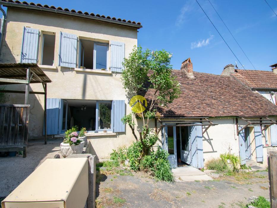 Maison de ville 2ch au calme