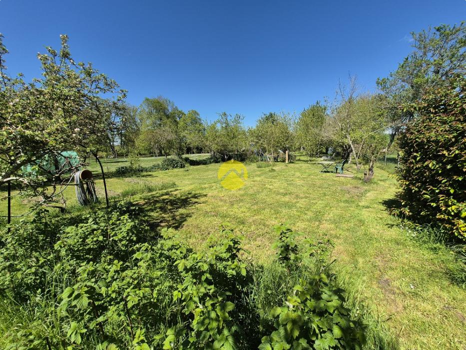 Maison 180m ²  et terrain 1545 m²