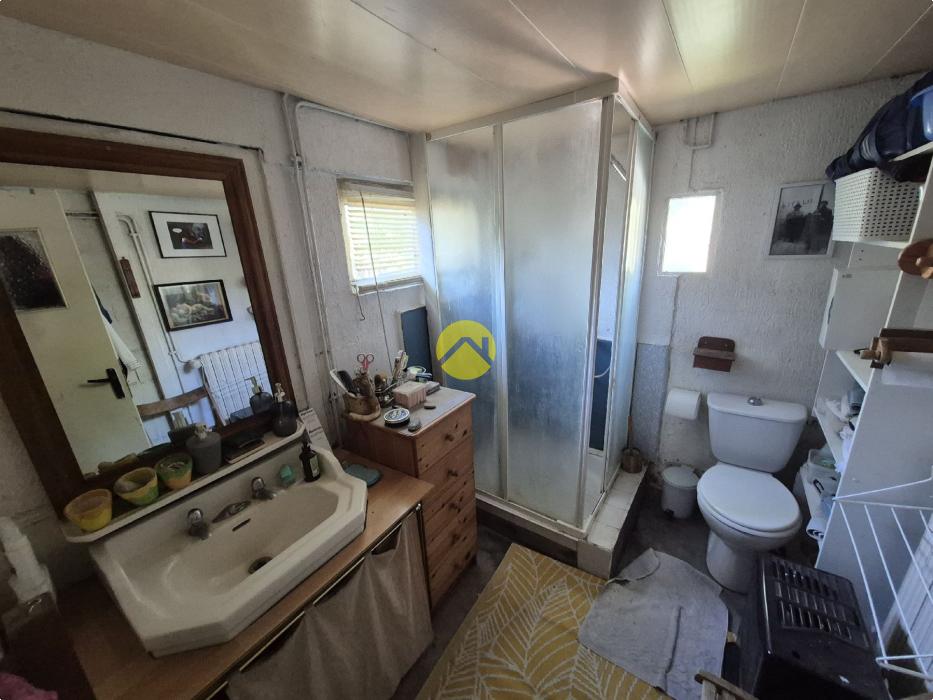 Maison 180m ²  et terrain 1545 m²