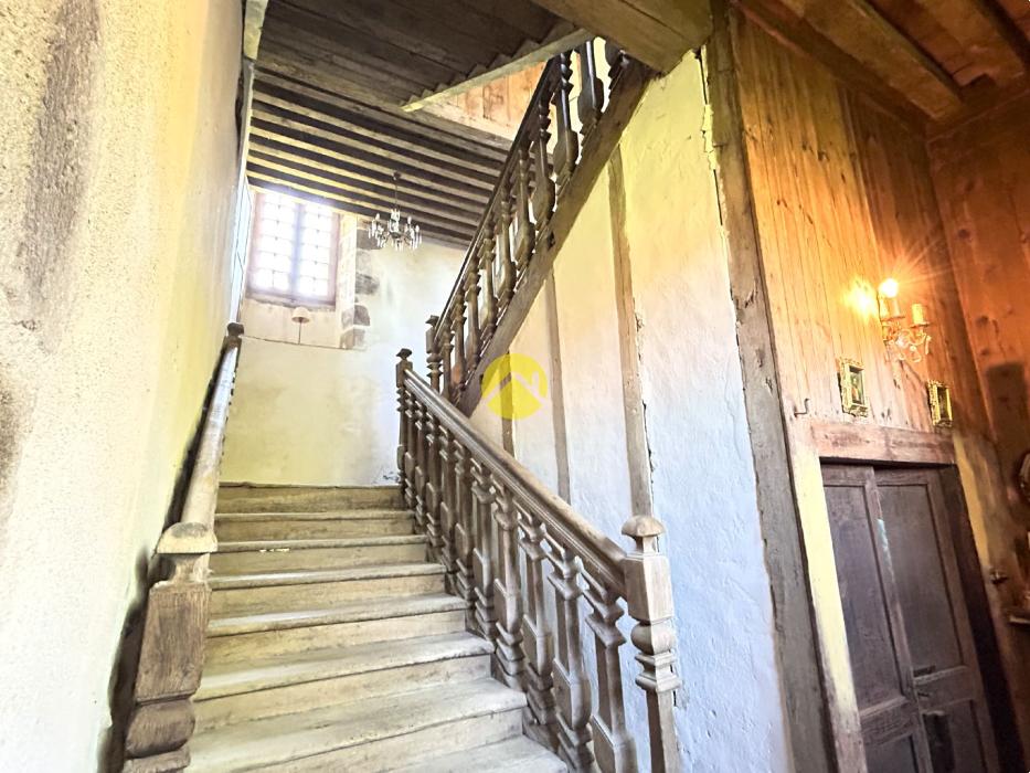 ANCIENNE DEMEURE