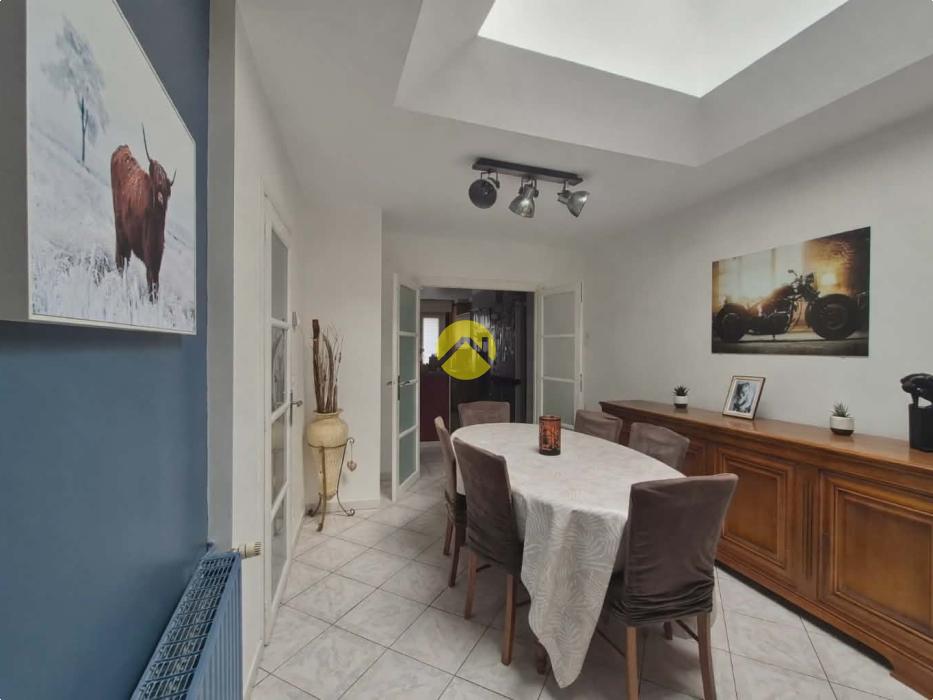 Charmante maison avec jardin 