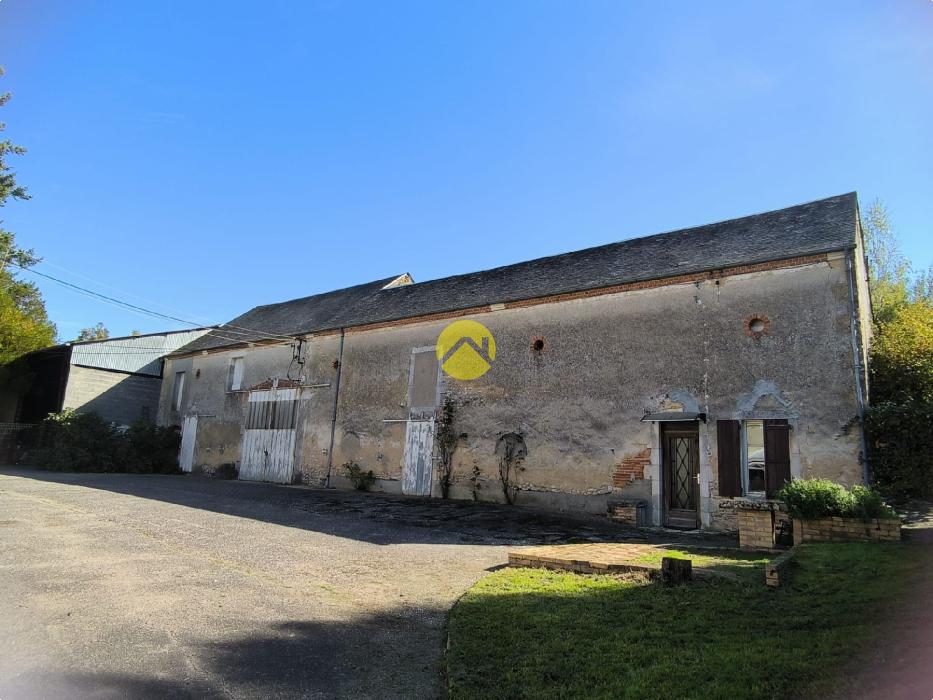 Longère 212m².Dépendances 450m²
