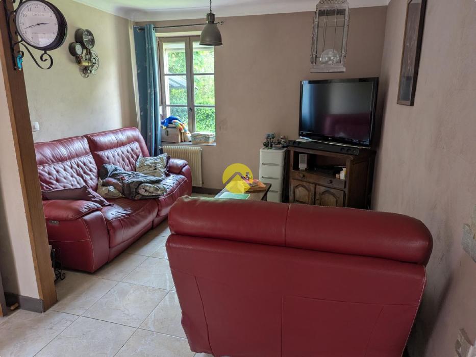 Longère 212m².Dépendances 450m²