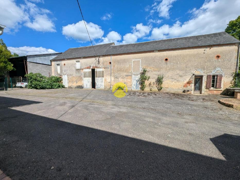 Longère 212m².Dépendances 450m²