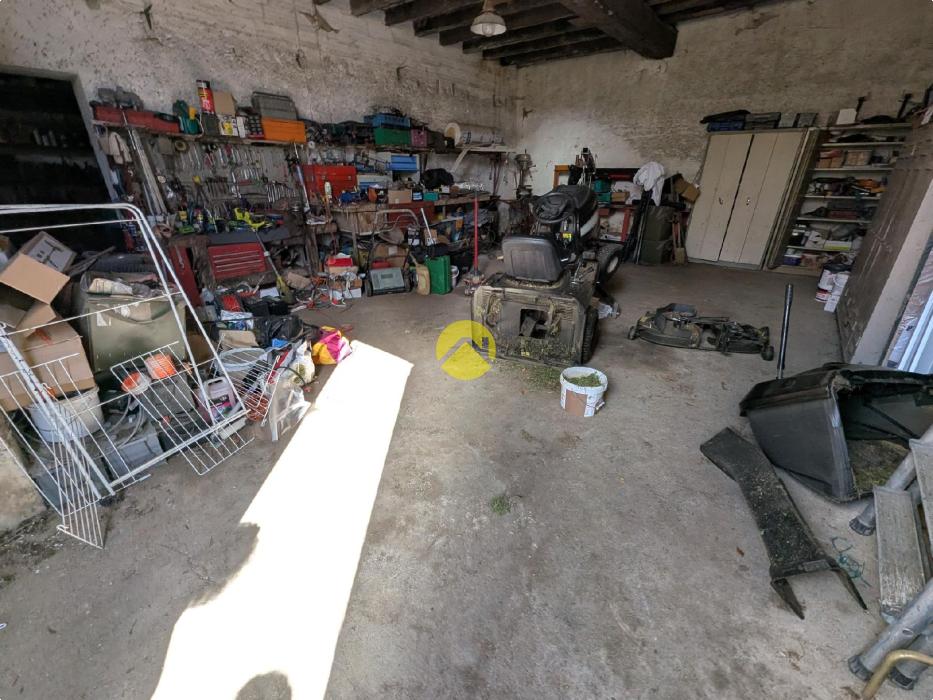 Longère 212m².Dépendances 450m²