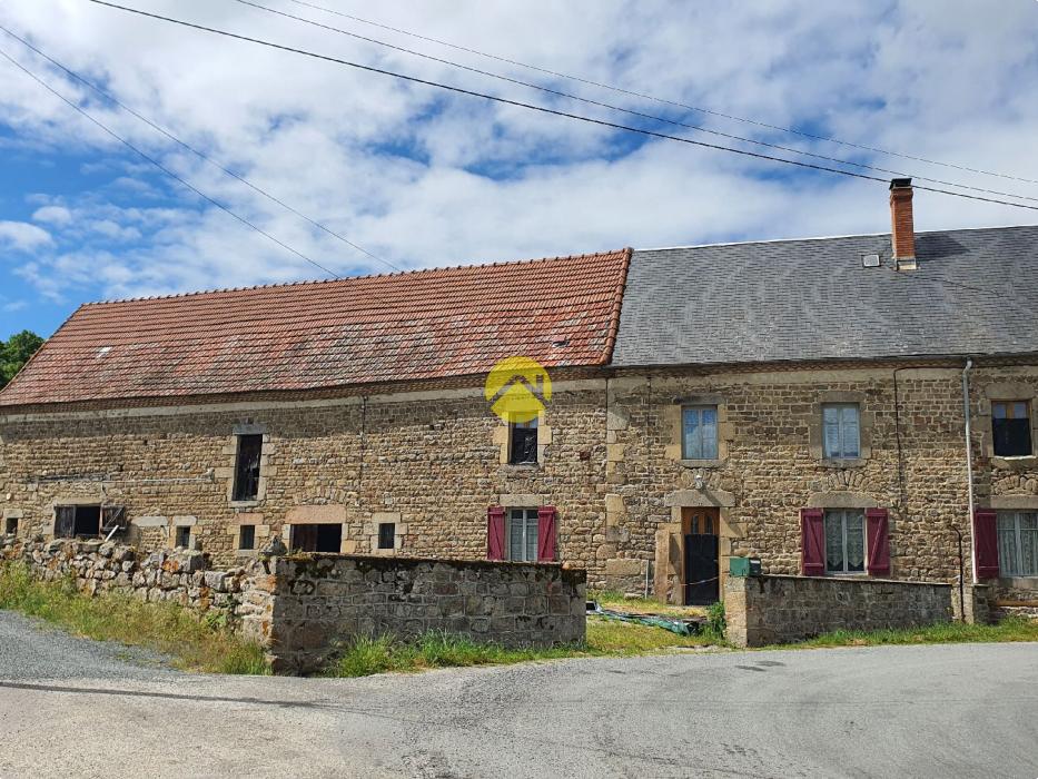 MAISON DE CARACTERE