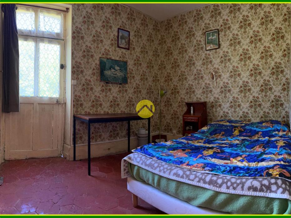 LONGERE 2 Chambres